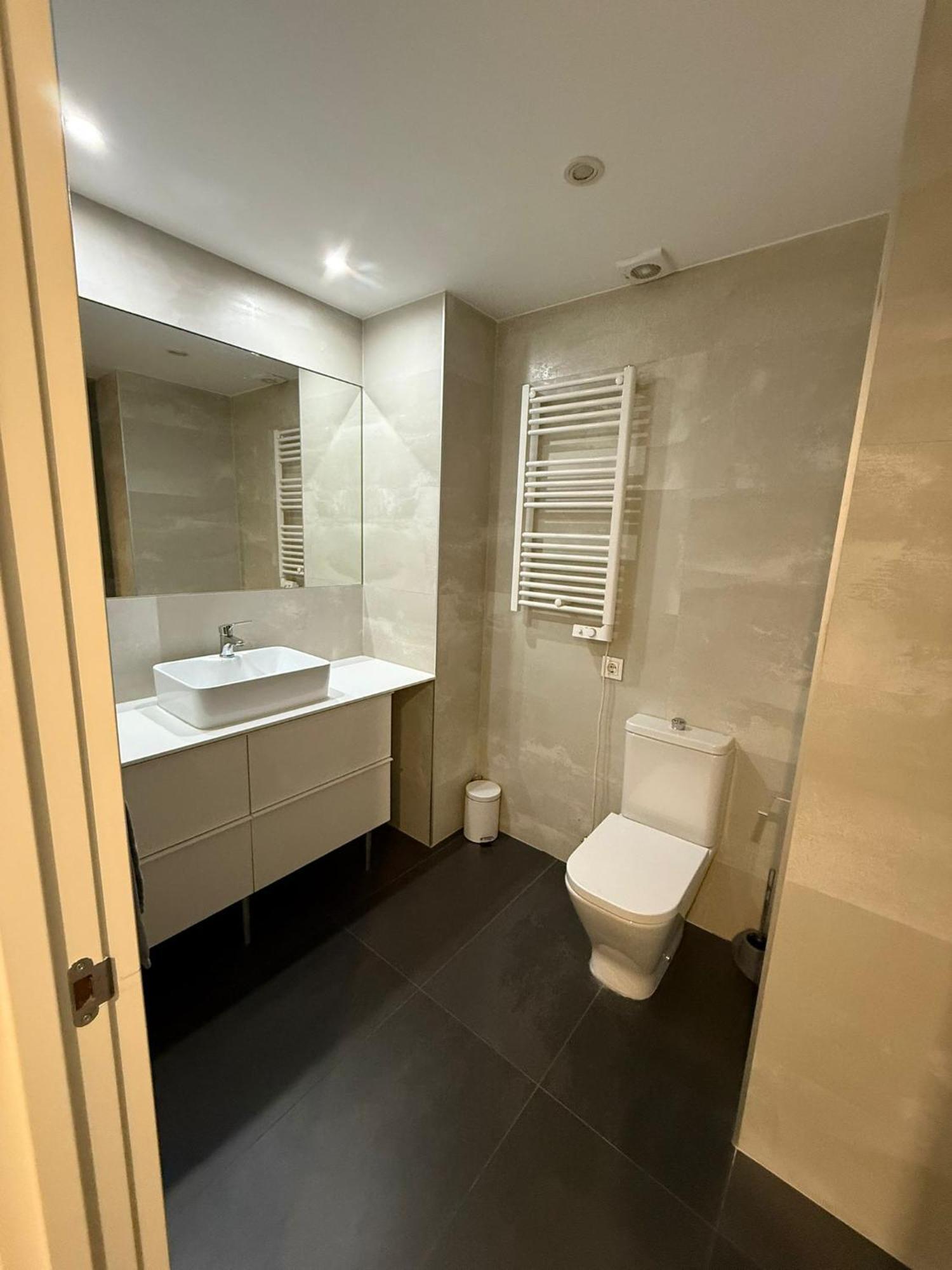 To Room Madrid Castellana Ngoại thất bức ảnh