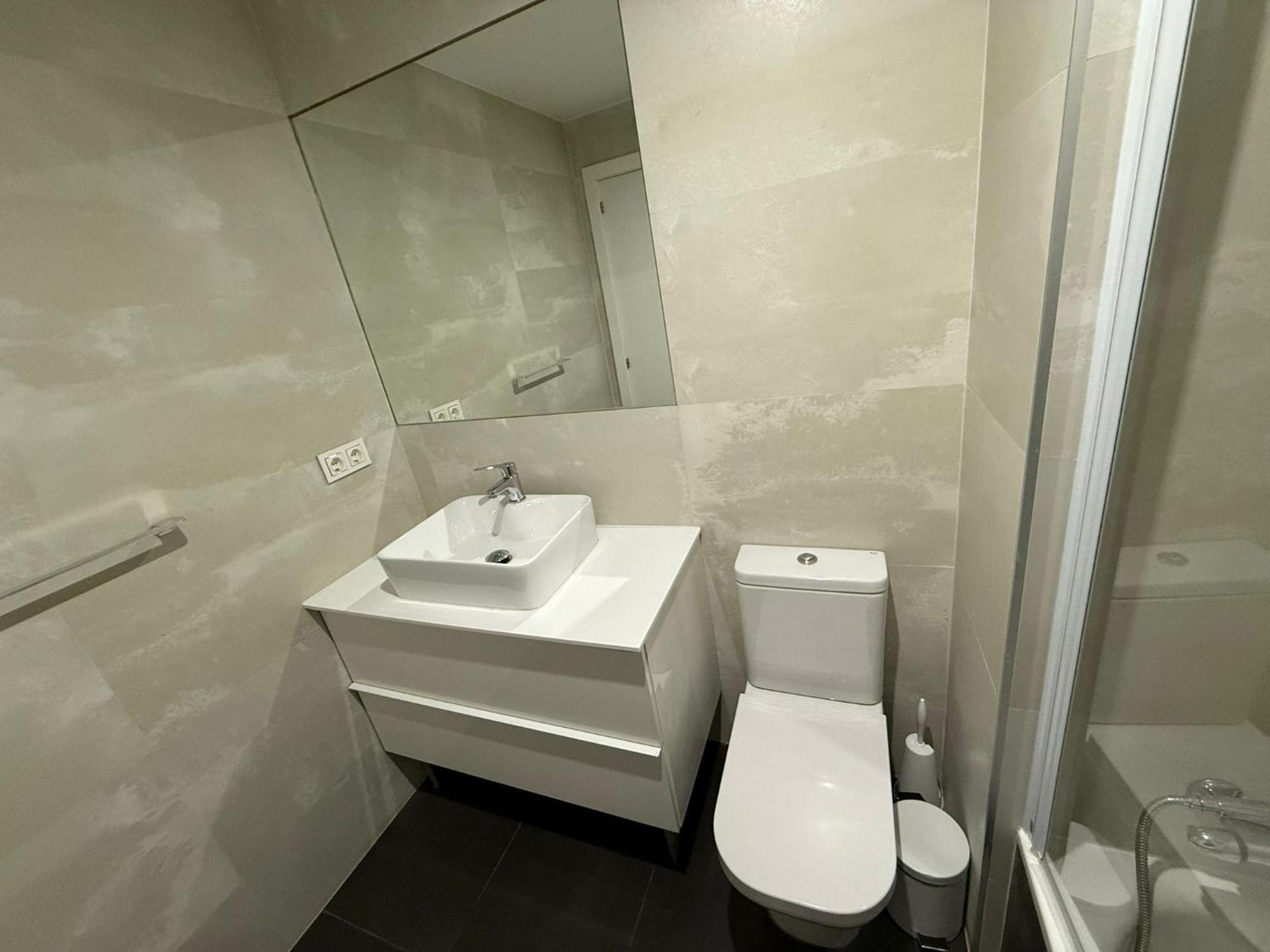 To Room Madrid Castellana Ngoại thất bức ảnh
