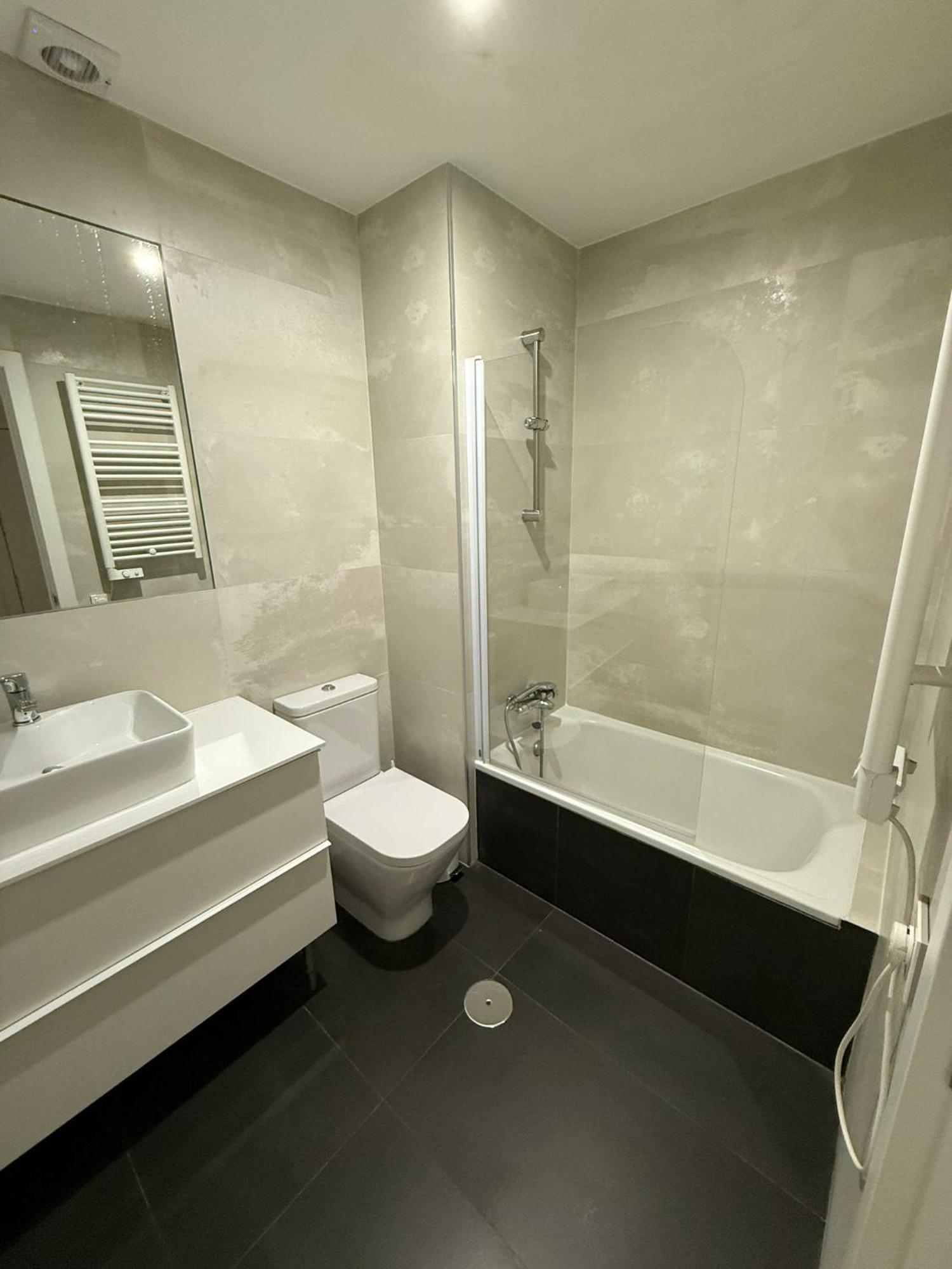 To Room Madrid Castellana Ngoại thất bức ảnh