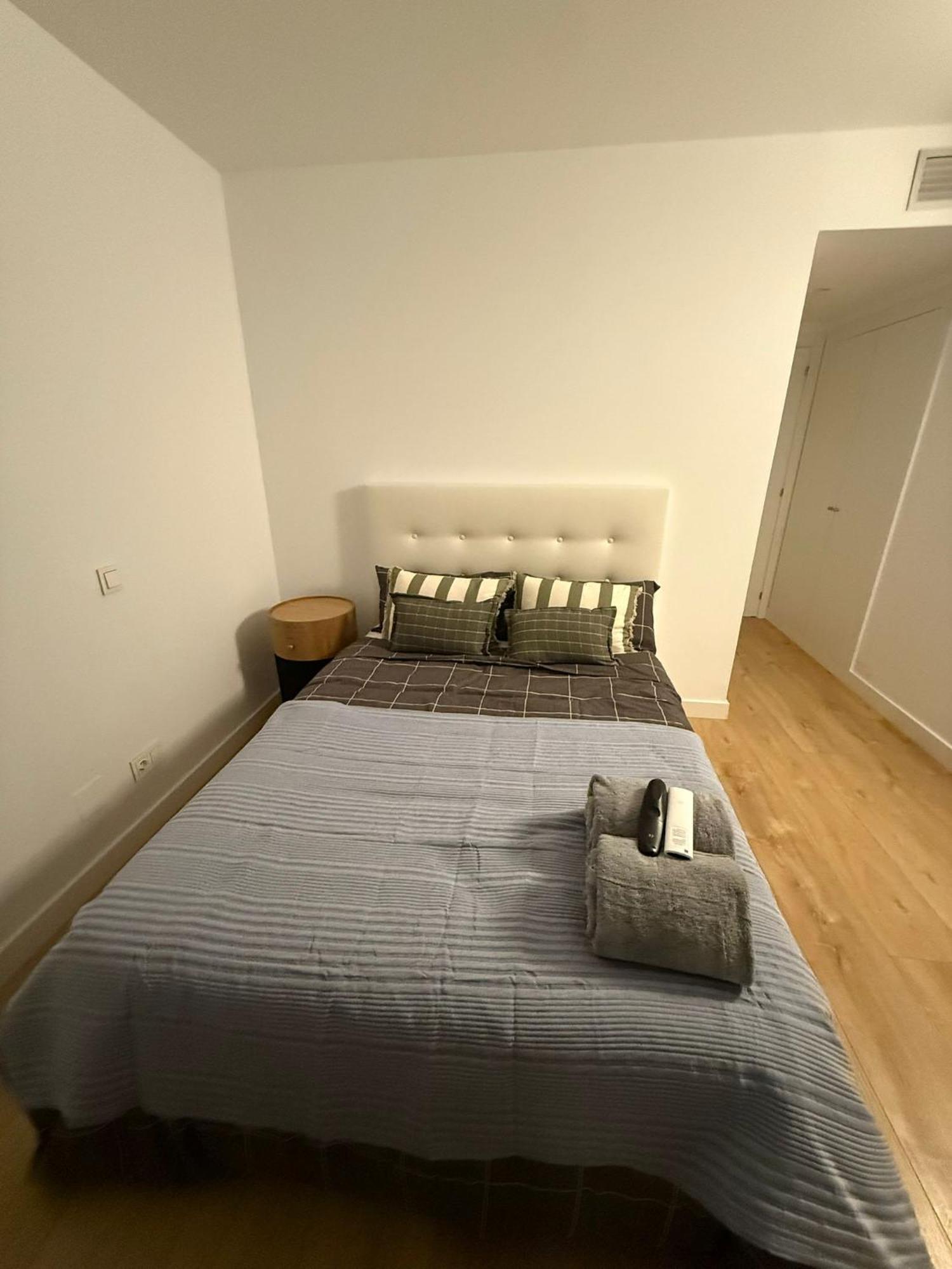 To Room Madrid Castellana Ngoại thất bức ảnh