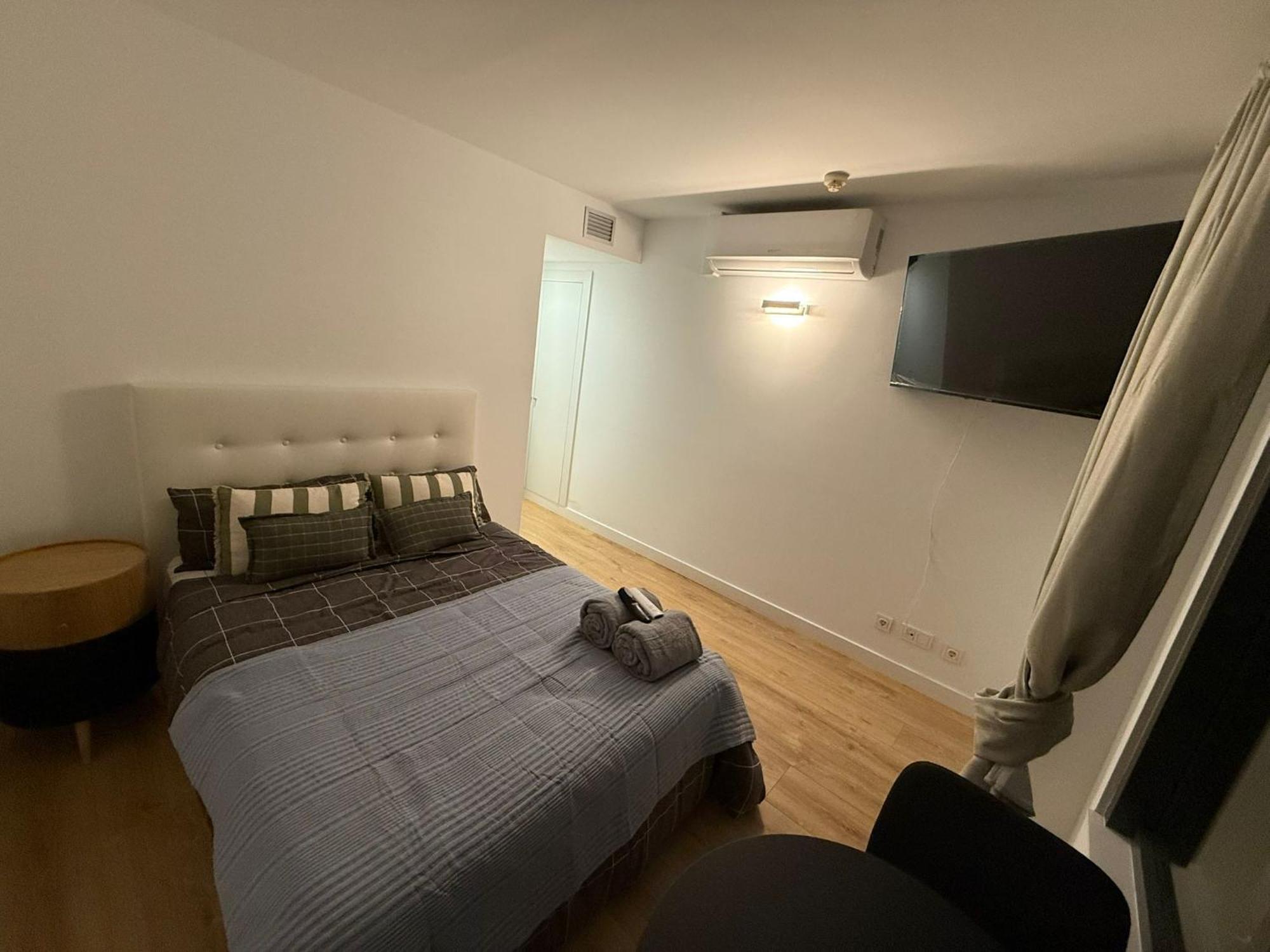 To Room Madrid Castellana Ngoại thất bức ảnh